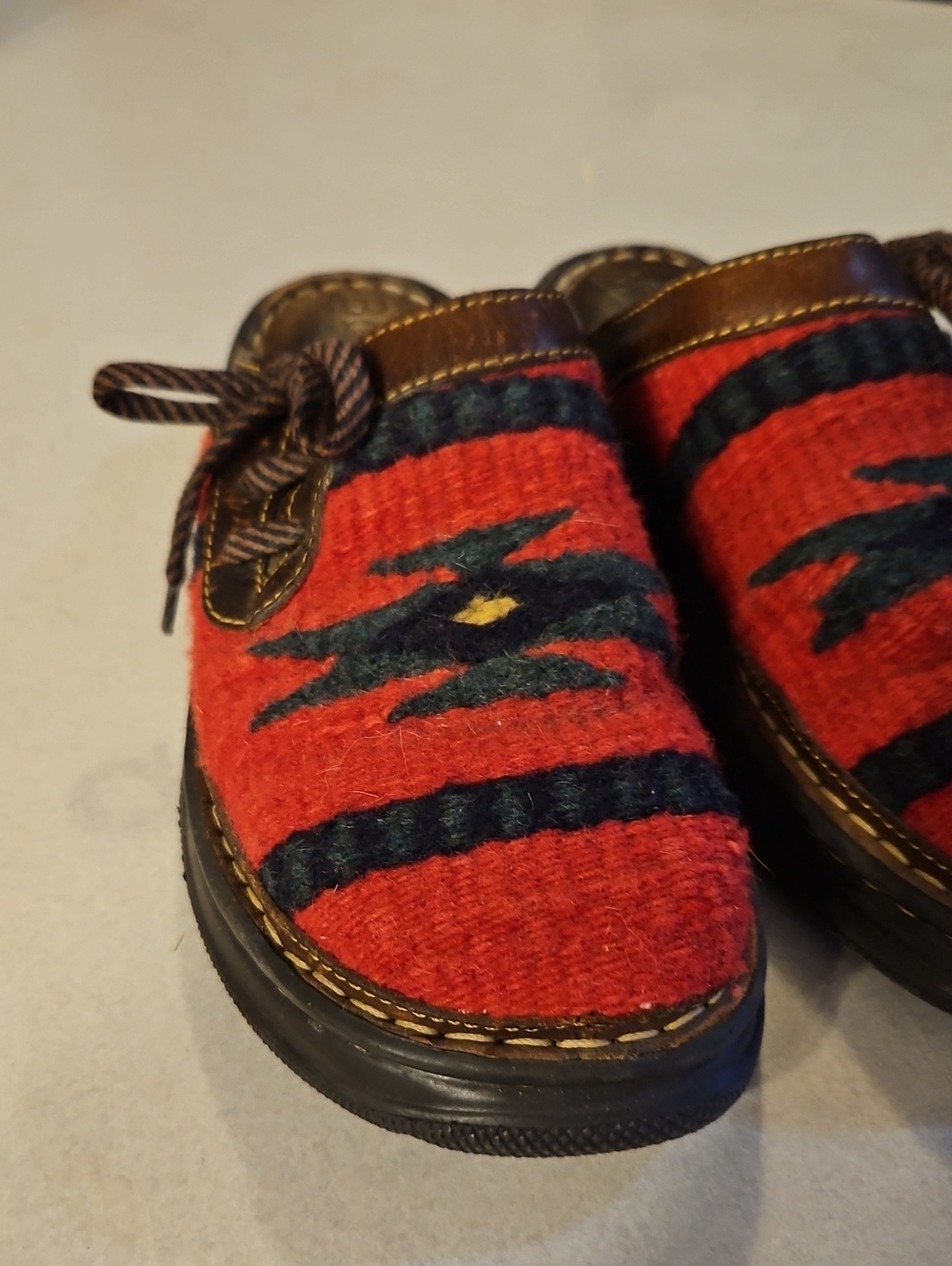 Born Leather Aztec Clogs - Picture 3 of 14